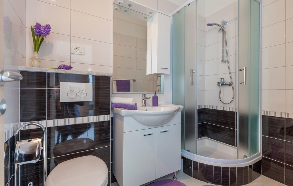 Apartments Kike Каштела Екстер'єр фото
